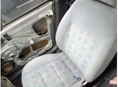 Recambio de asiento delantero derecho para daewoo lanos (klat) 1.3 referencia OEM IAM   