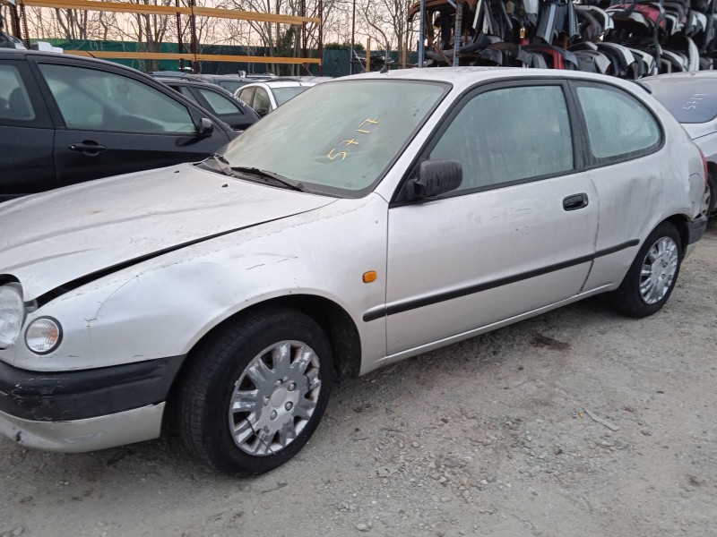 toyota corolla compact (_e11_) del año 1998