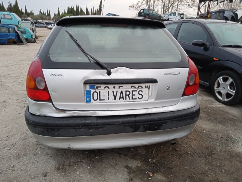 toyota corolla compact (_e11_) del año 1998