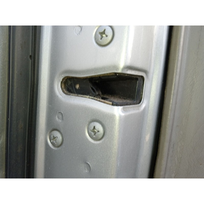 Recambio de cerradura puerta delantera izquierda para toyota corolla compact (_e11_) 1.4 (ee111_) referencia OEM IAM   