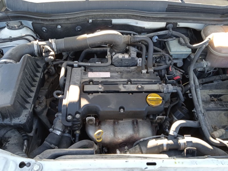 opel astra h gtc (a04) del año 2007