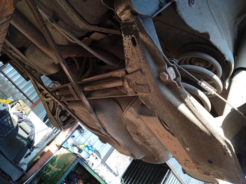 Recambio de puente trasero para opel tigra twintop (x04) 1.4 (r97) referencia OEM IAM 402227  