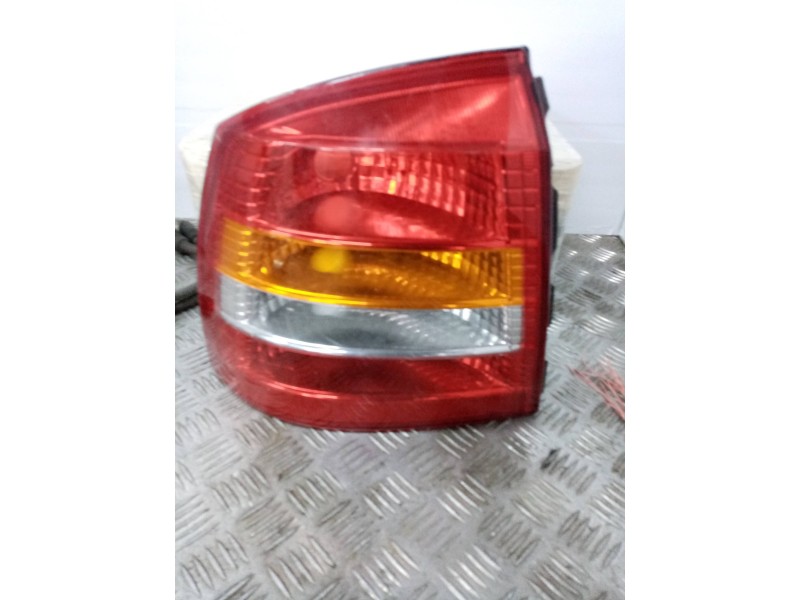 Recambio de piloto trasero izquierdo para  referencia OEM IAM   