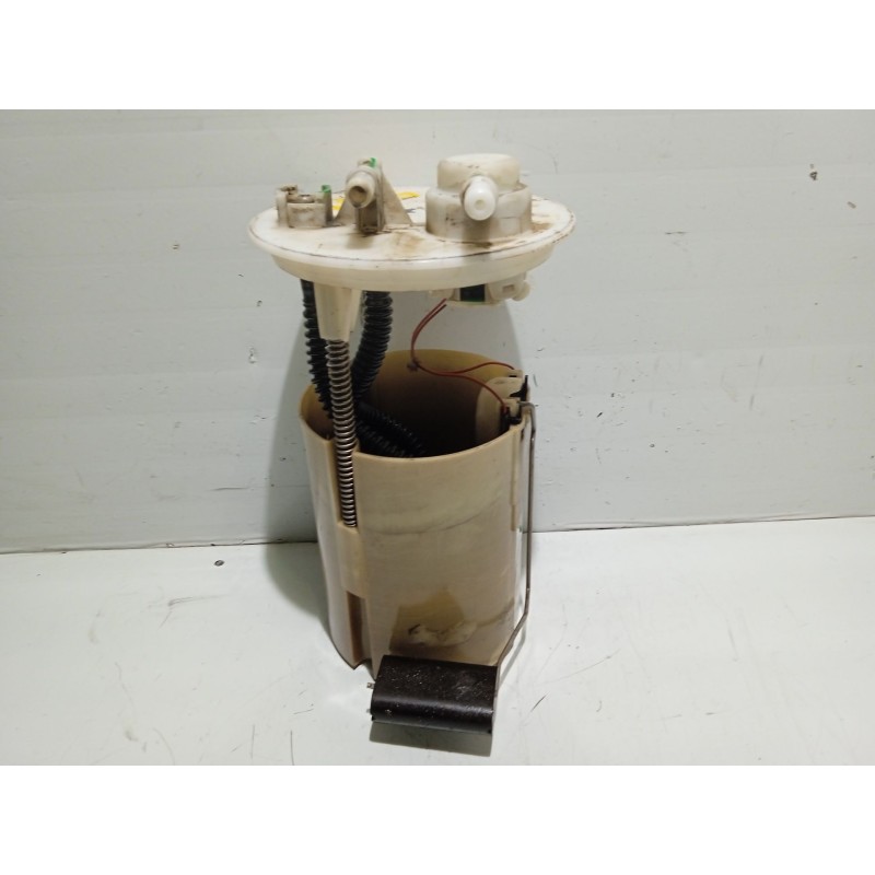 Recambio de aforador para toyota avensis sedán (_t25_) 2.2 d-4d (adt251_) referencia OEM IAM 8332002040  