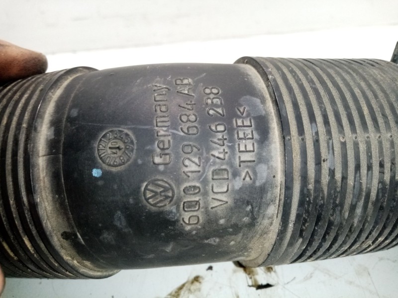 Recambio de tubo admision para seat ibiza (6l1) referencia OEM IAM 6Q0129684AB  