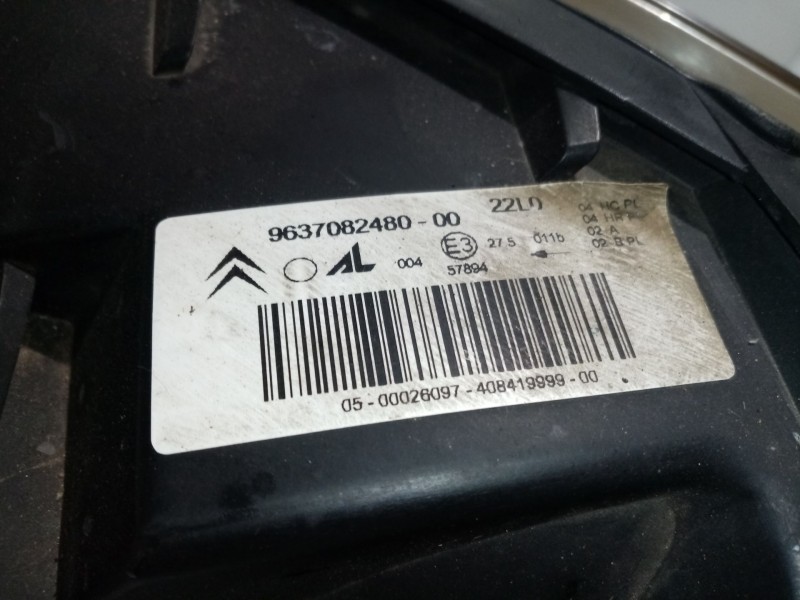 Recambio de faro derecho para citroën xsara (n1) 2.0 hdi 90 referencia OEM IAM 9637082480  
