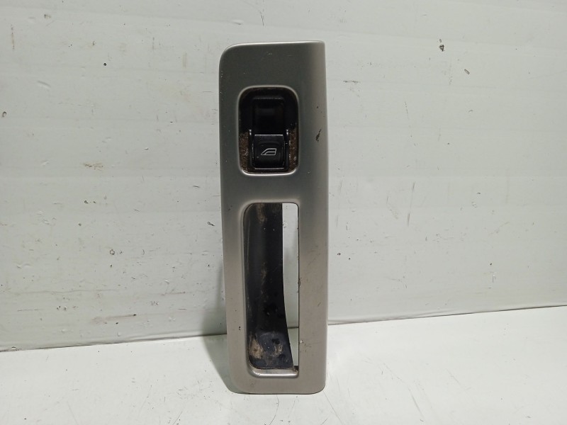 Recambio de mando elevalunas trasero izquierdo para volvo v50 familiar referencia OEM IAM 8663813  