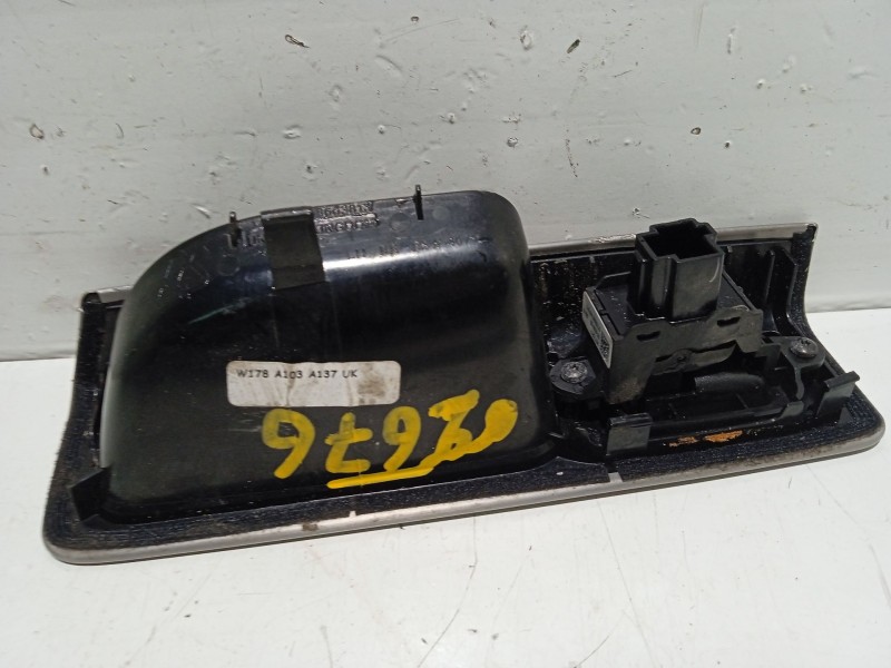 Recambio de mando elevalunas trasero izquierdo para volvo v50 familiar referencia OEM IAM 8663813  