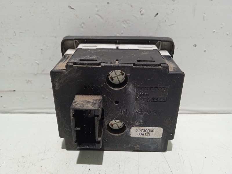 Recambio de mando luces para volvo v50 familiar referencia OEM IAM 30739300  