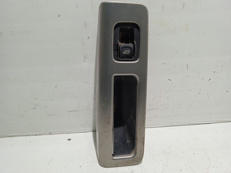 Recambio de mando elevalunas trasero derecho para volvo v50 familiar referencia OEM IAM 8663819  
