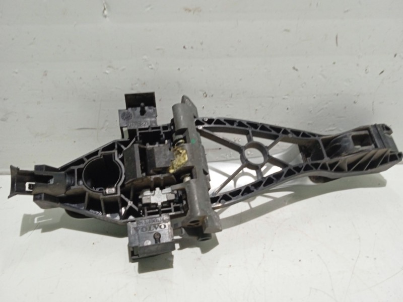 Recambio de maneta exterior delantera derecha para volvo v50 familiar referencia OEM IAM 30784203  