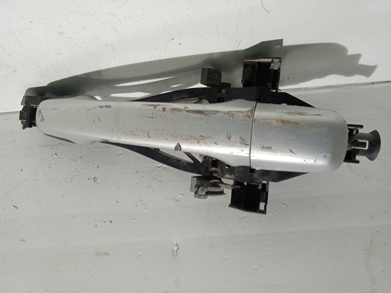 Recambio de maneta exterior trasera derecha para volvo v50 familiar referencia OEM IAM 30784203  