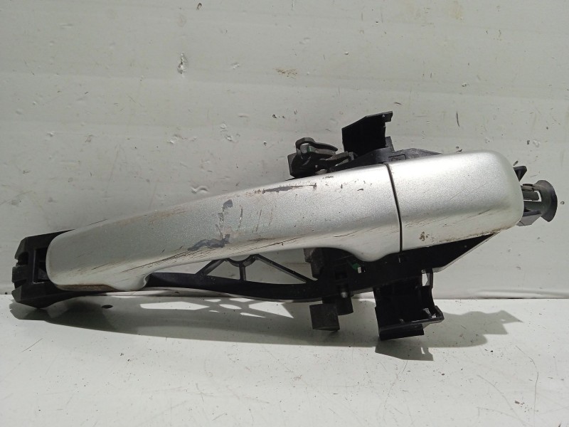 Recambio de maneta exterior trasera izquierda para volvo v50 familiar referencia OEM IAM 30784203  