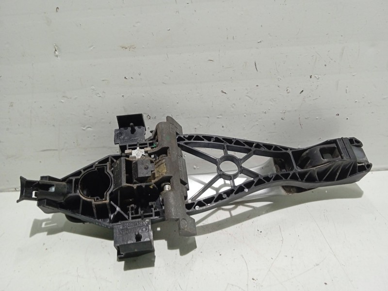 Recambio de maneta exterior trasera izquierda para volvo v50 familiar referencia OEM IAM 30784203  