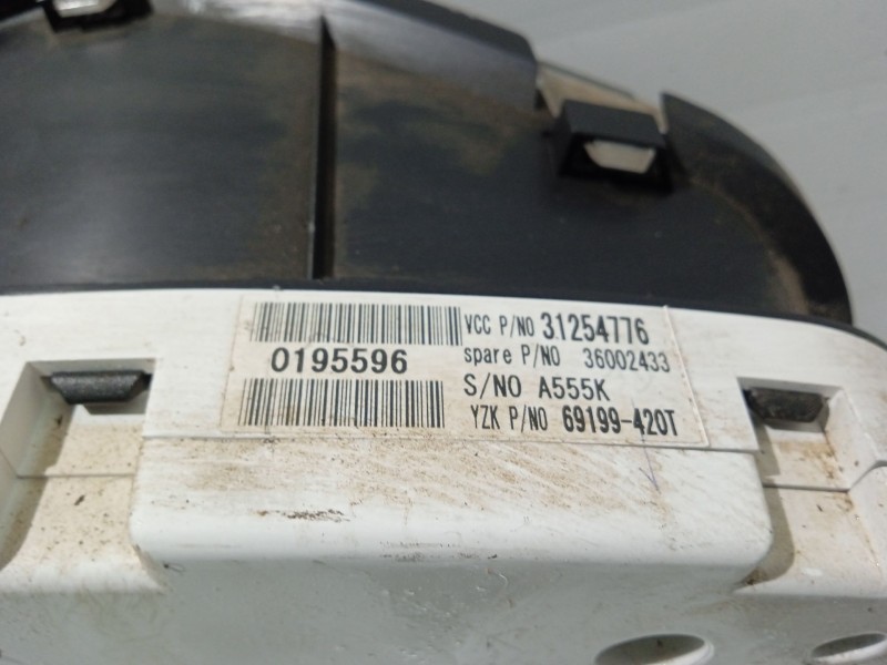 Recambio de cuadro instrumentos para volvo v50 familiar referencia OEM IAM 31254776  