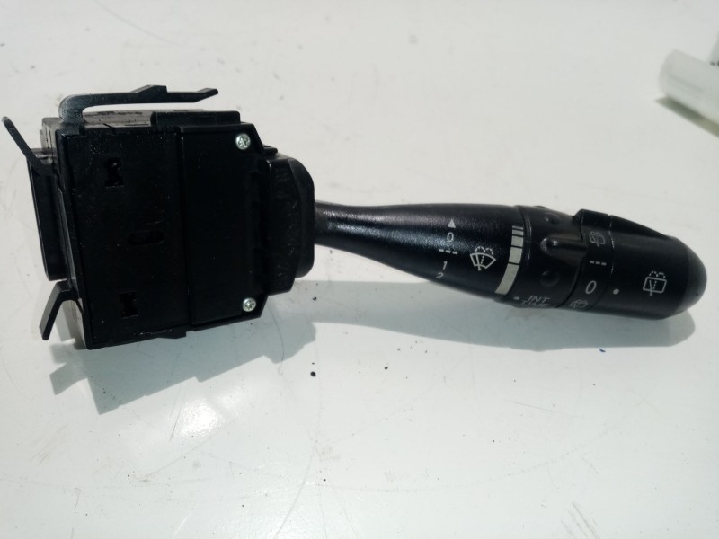 Recambio de mando limpia para mitsubishi colt berlina 3 (cz) 1.3 cat referencia OEM IAM 17E018  