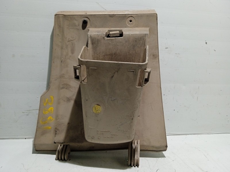 Recambio de guantera para opel insignia berlina cosmo referencia OEM IAM 13237926  