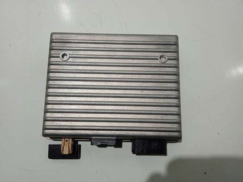 Recambio de modulo electronico para opel insignia berlina cosmo referencia OEM IAM 13314404 95072869 