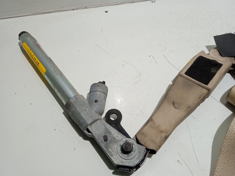 Recambio de cinturon seguridad delantero izquierdo para opel insignia berlina cosmo referencia OEM IAM 3063932AA  