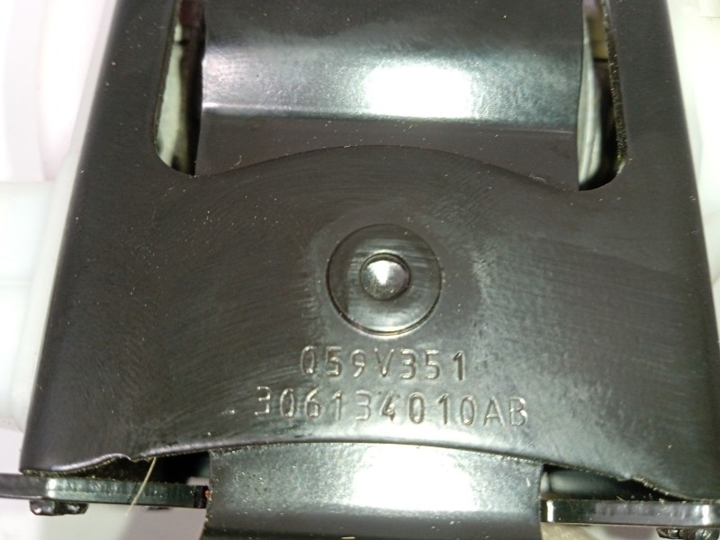 Recambio de cinturon seguridad trasero izquierdo para opel insignia berlina cosmo referencia OEM IAM 306134010AB  