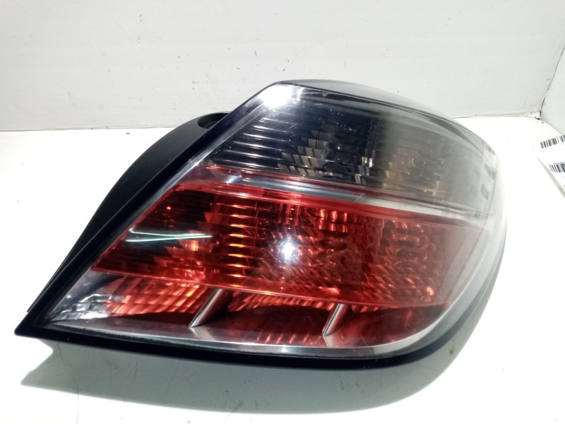 Recambio de piloto trasero derecho para opel astra h gtc (a04) 1.4 (l08) referencia OEM IAM 1222118 00874802 