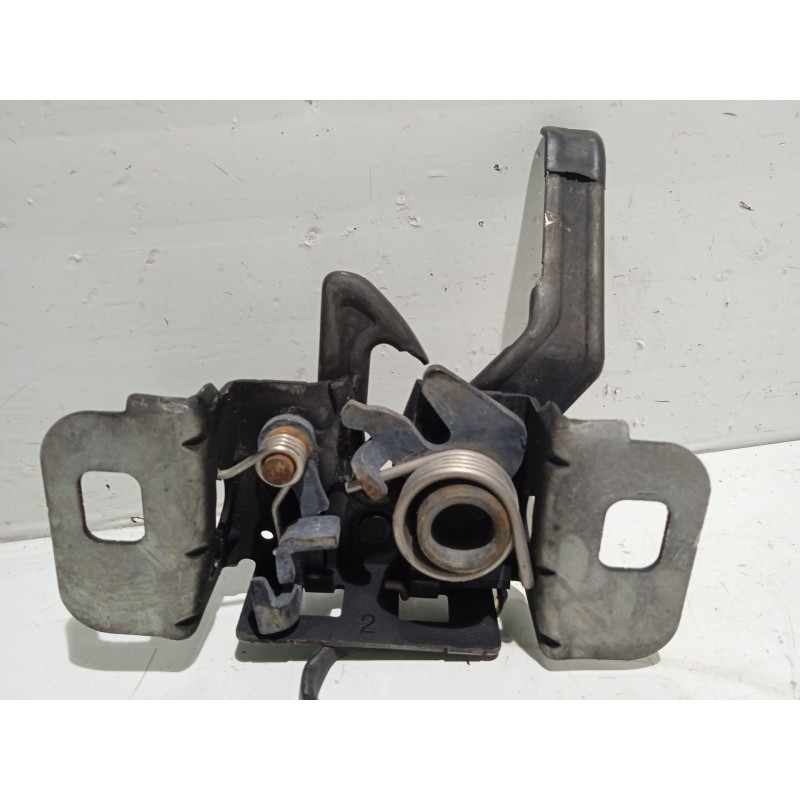 Recambio de cerradura capot para opel insignia berlina cosmo referencia OEM IAM 13313236  