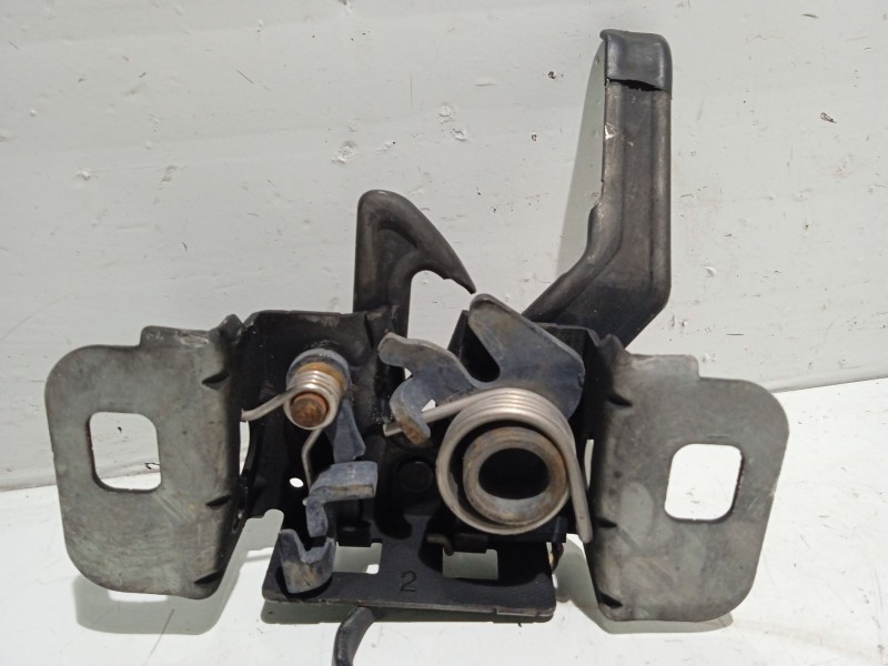 Recambio de cerradura capot para opel insignia berlina cosmo referencia OEM IAM 13313236  