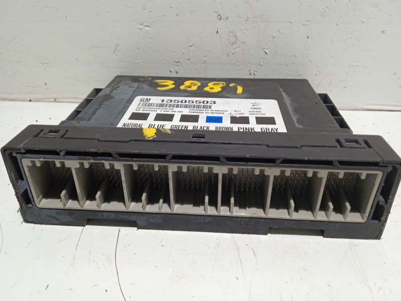 Recambio de modulo electronico para opel insignia berlina cosmo referencia OEM IAM 13505503  