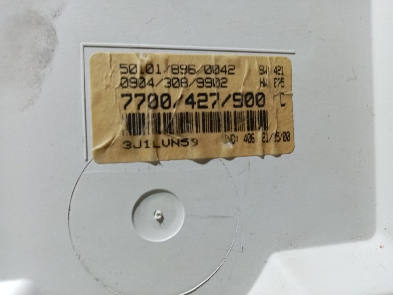 Recambio de cuadro instrumentos para renault megane i fase 2 classic 1.6 referencia OEM IAM 7700427900  