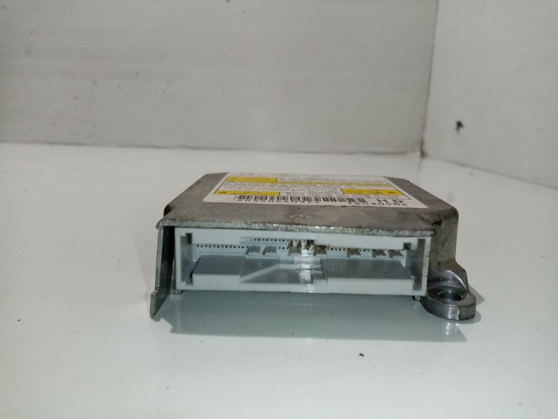 Recambio de centralita airbag para chevrolet kalos 1.4 cat referencia OEM IAM 96430714  