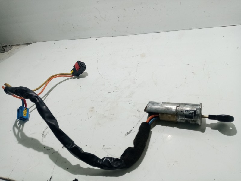 Recambio de conmutador de arranque para citroën xsara break referencia OEM IAM D345003  