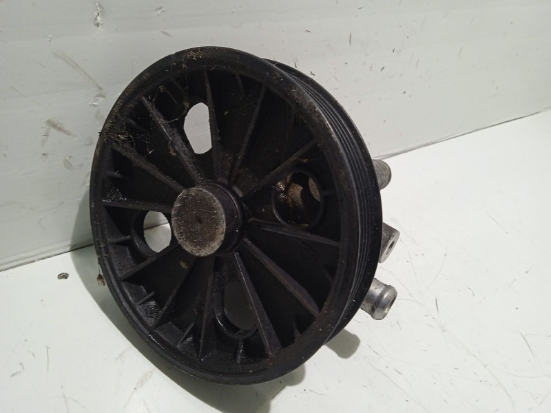 Recambio de bomba direccion para volvo v40 familiar 1.6 referencia OEM IAM 7613955  