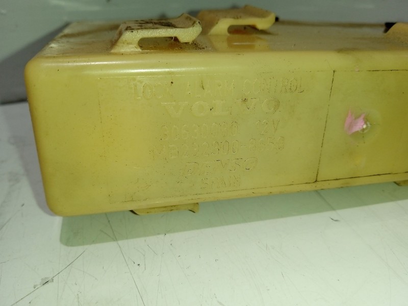 Recambio de modulo electronico para volvo v40 familiar 1.6 referencia OEM IAM 30630080  