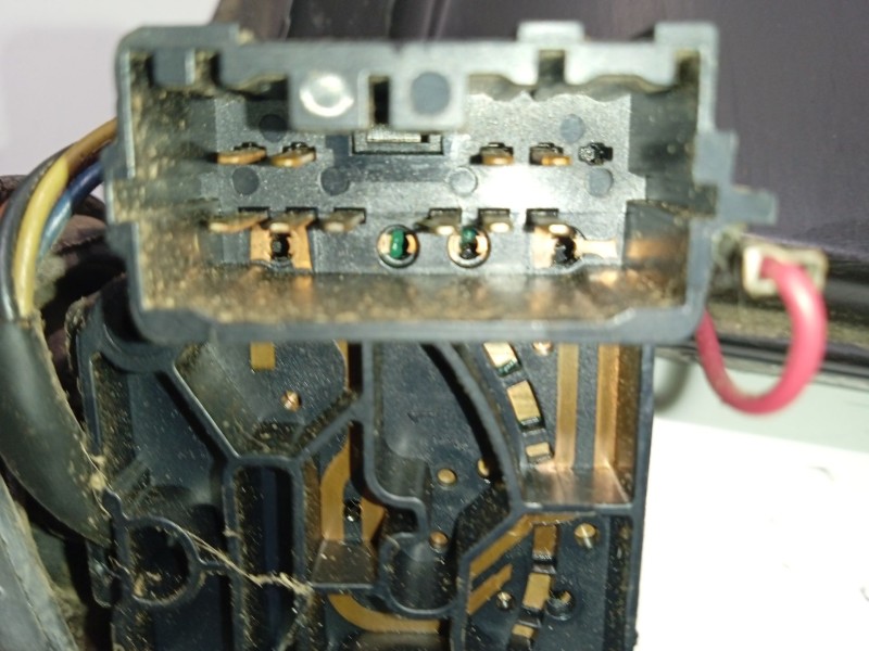 Recambio de mando limpia para volvo v40 familiar 1.6 referencia OEM IAM 30621307  