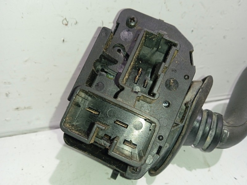 Recambio de mando intermitentes para volvo v40 familiar 1.6 referencia OEM IAM 30618229  