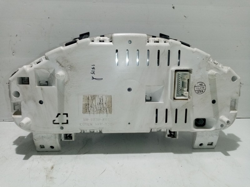 Recambio de cuadro instrumentos para mitsubishi colt berlina 3 (cz) 1.3 cat referencia OEM IAM MM0038001  