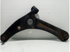 Recambio de brazo suspension inferior delantero izquierdo para mitsubishi colt berlina 3 (cz) 1.3 cat referencia OEM IAM 019072J
