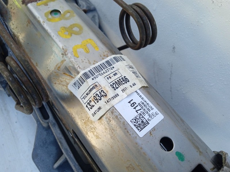 Recambio de columna direccion para opel insignia berlina cosmo referencia OEM IAM 13219343  