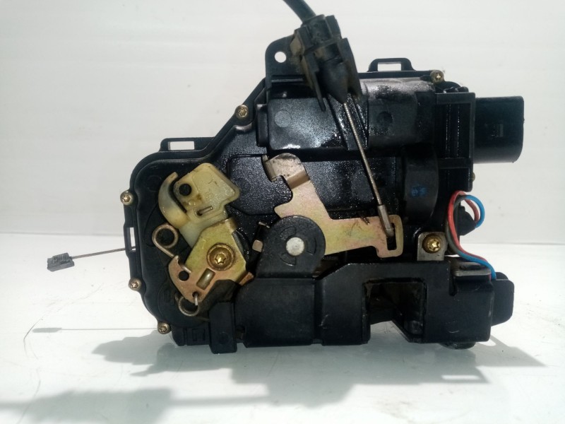 Recambio de cerradura puerta delantera izquierda para seat leon (1m1) 1.9 tdi referencia OEM IAM 837013H 6X1837013G 