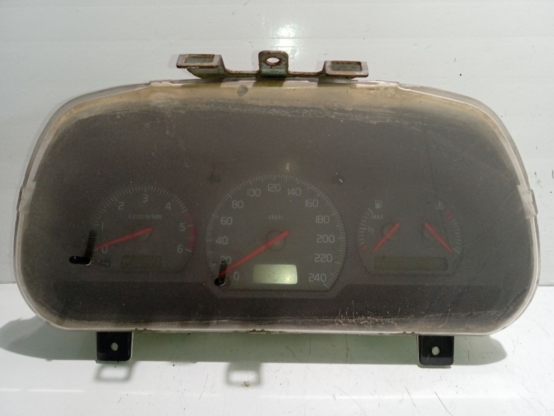 Recambio de cuadro instrumentos para volvo v40 familiar 1.9 diesel referencia OEM IAM 30889706  