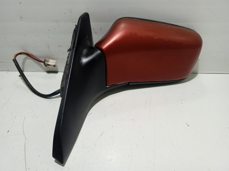 Recambio de retrovisor izquierdo para volvo v40 familiar 1.9 diesel referencia OEM IAM 30800263  