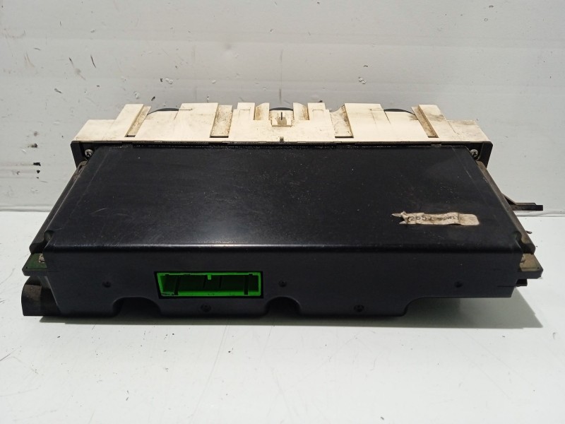 Recambio de mando climatizador para volvo v40 familiar 1.9 diesel referencia OEM IAM 99W11K  