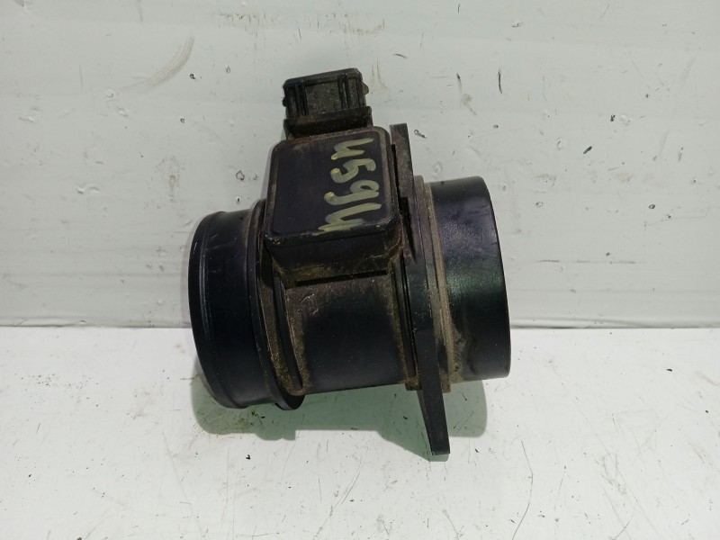 Recambio de caudalimetro para volvo v40 familiar 1.9 diesel referencia OEM IAM 7700105010B 5WK9615 