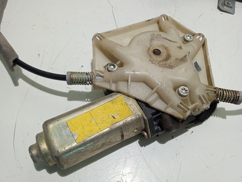 Recambio de elevalunas delantero izquierdo para volvo v40 familiar 1.9 diesel referencia OEM IAM 30623448  