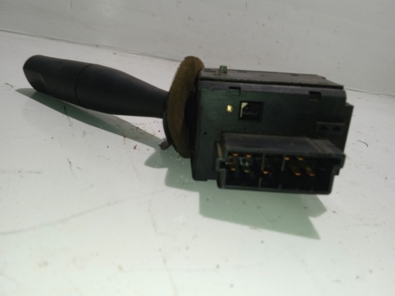 Recambio de mando limpia para citroën saxo referencia OEM IAM 96049597ZL  