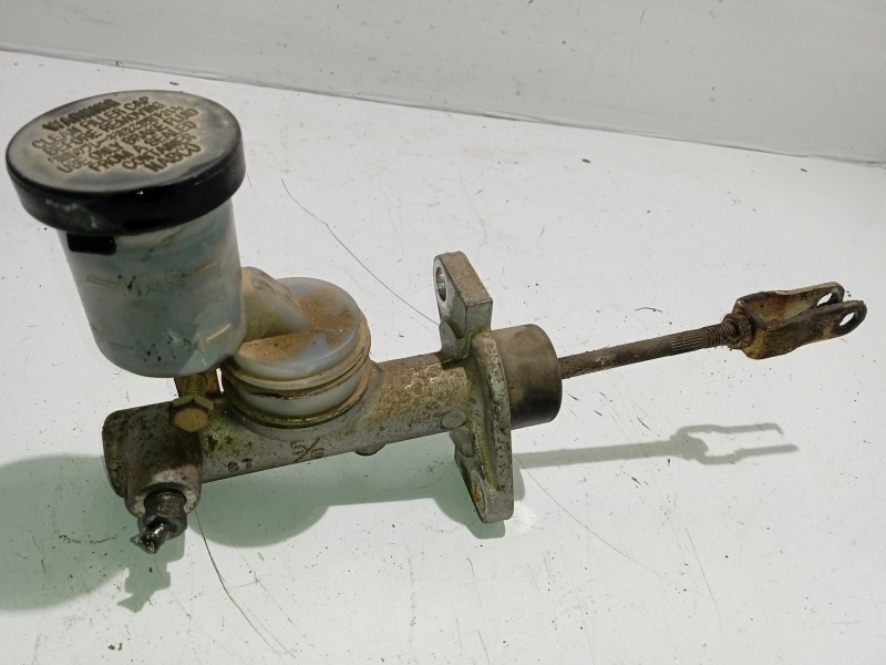 Recambio de bomba freno para nissan serena (c23m) 2.3 diesel referencia OEM IAM 460107C325  