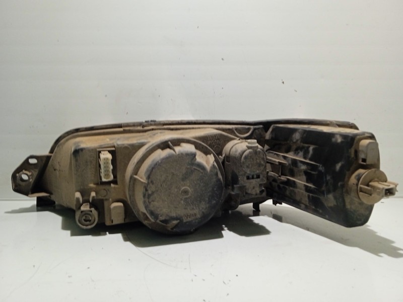 Recambio de faro derecho para peugeot 306 berlina 3/4/5 puertas (s2) referencia OEM IAM 6205Q5  