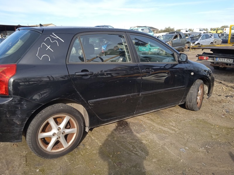 toyota corolla (_e12_) del año 2005