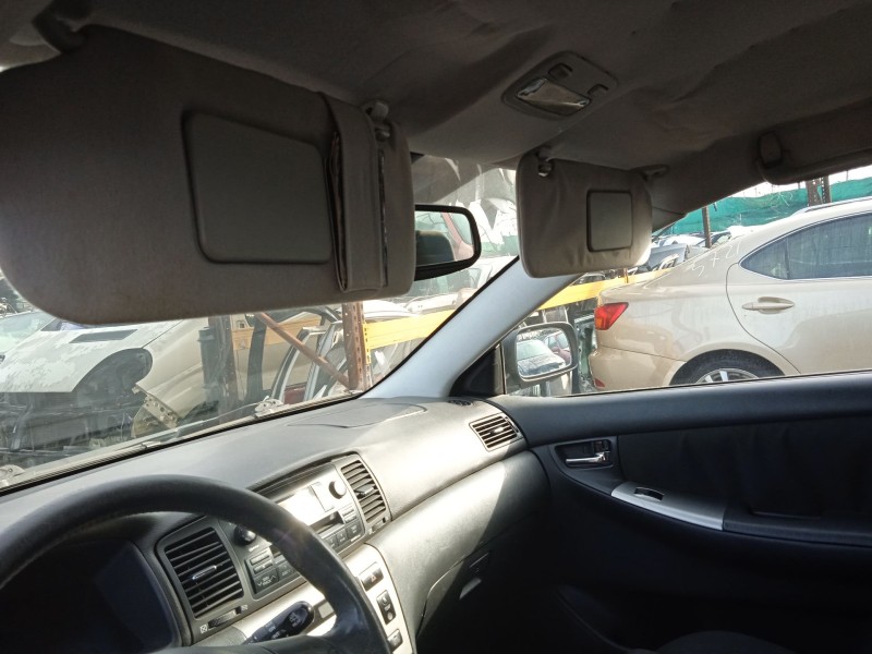 toyota corolla (_e12_) del año 2005