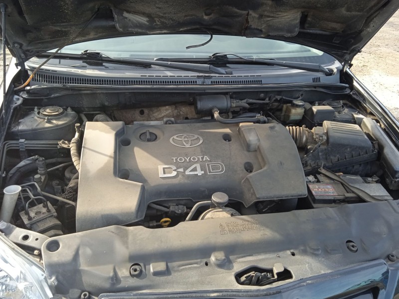 toyota corolla (_e12_) del año 2005